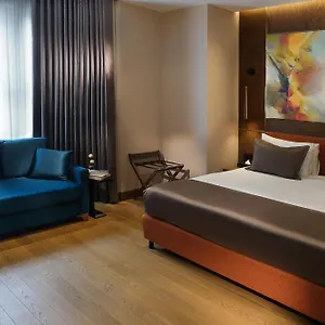 Nex & Otel