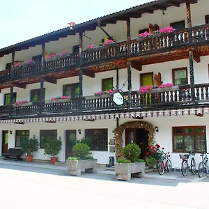Almhostel Frühstückspension Flintsbach